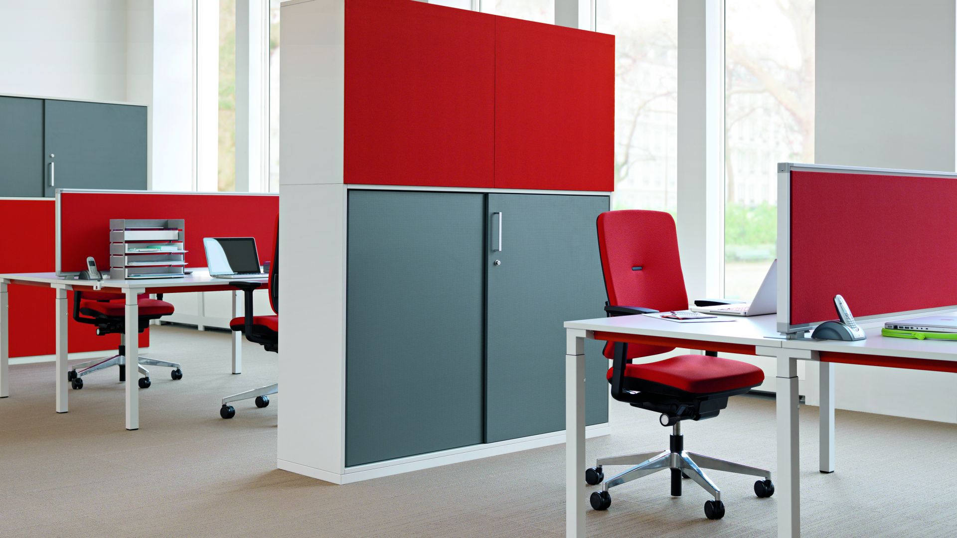 Share It Querrolladenschrank von Steelcase