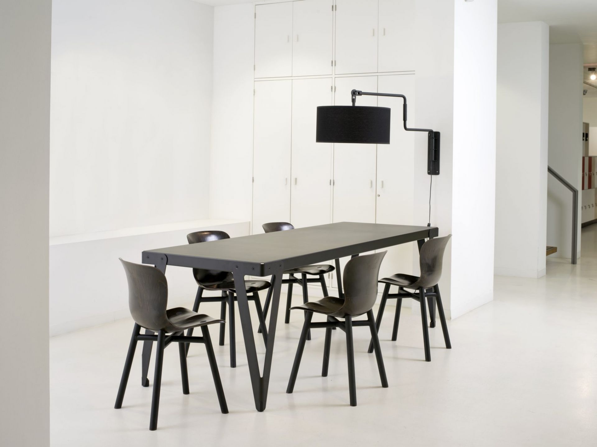 Lloyd Indoor Table Tisch Functionals